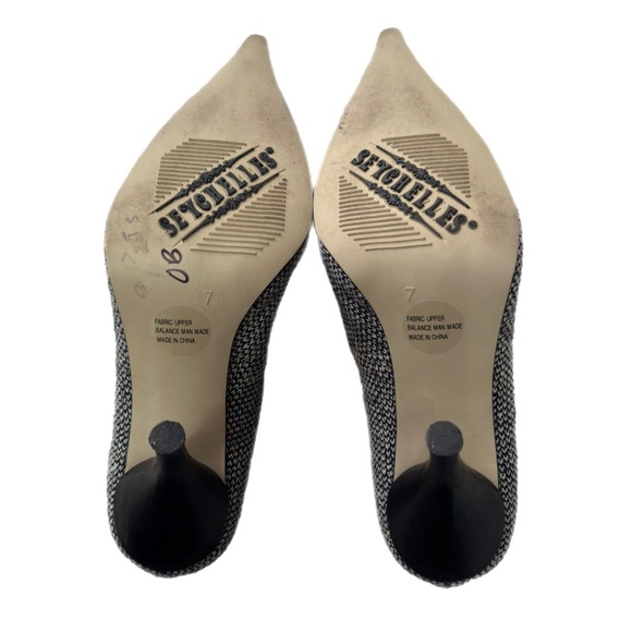 Seychelles vintage houndstooth point toe heels - Picture 3 of 4